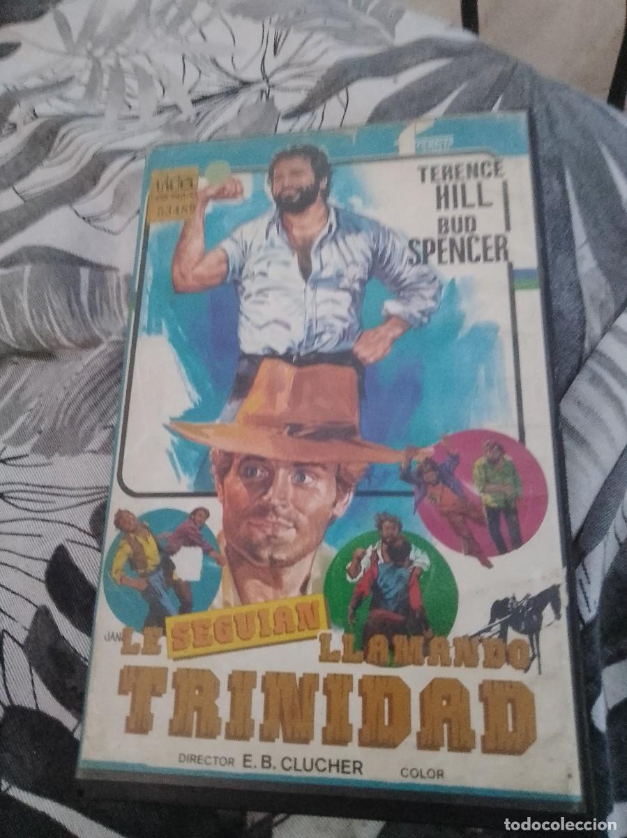 Cine: Le segu&iacute;an llamando trinidad vhs caja grande 1 edici&oacute;n