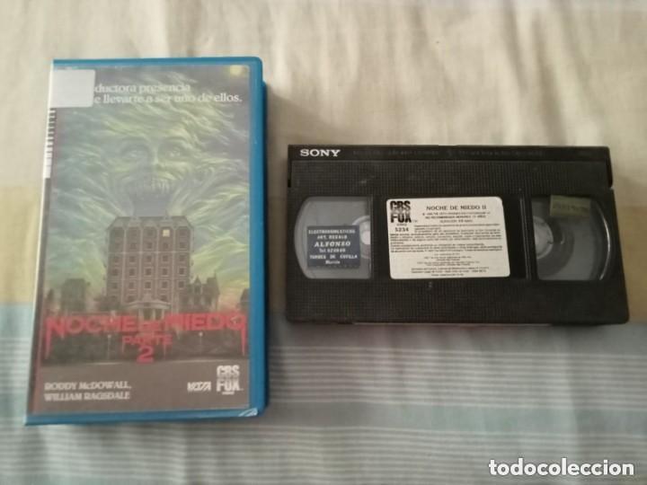 Cine: NOCHE DE MIEDO 2 II 2&ordf; PARTE (1988) VHS 1&ordf; EDICI&Oacute;N RODDY McDOWALL WILLIAM RAGSDALE JULIE CARMEN