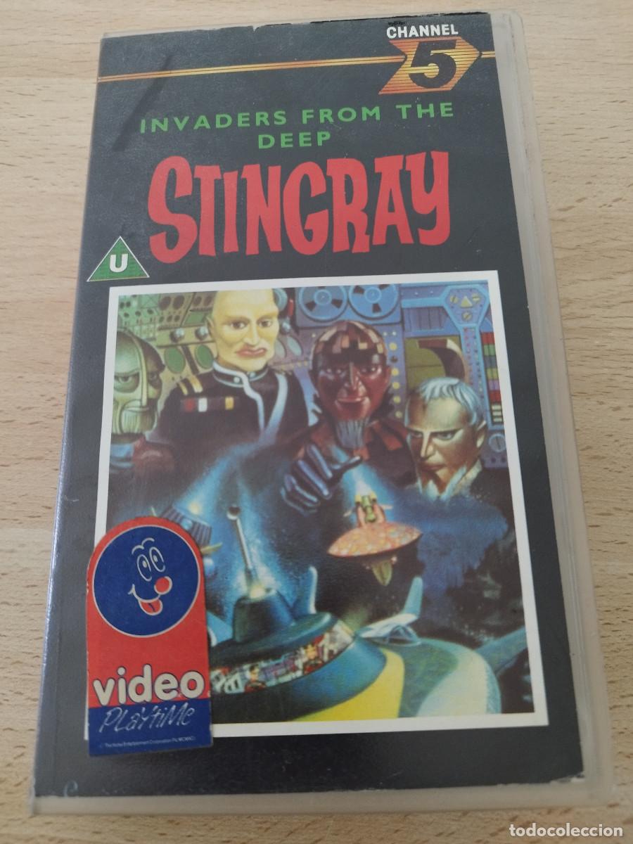 Cine: Pel&iacute;cula VHS Stingray Invaders from the deep A&ntilde;o 1986