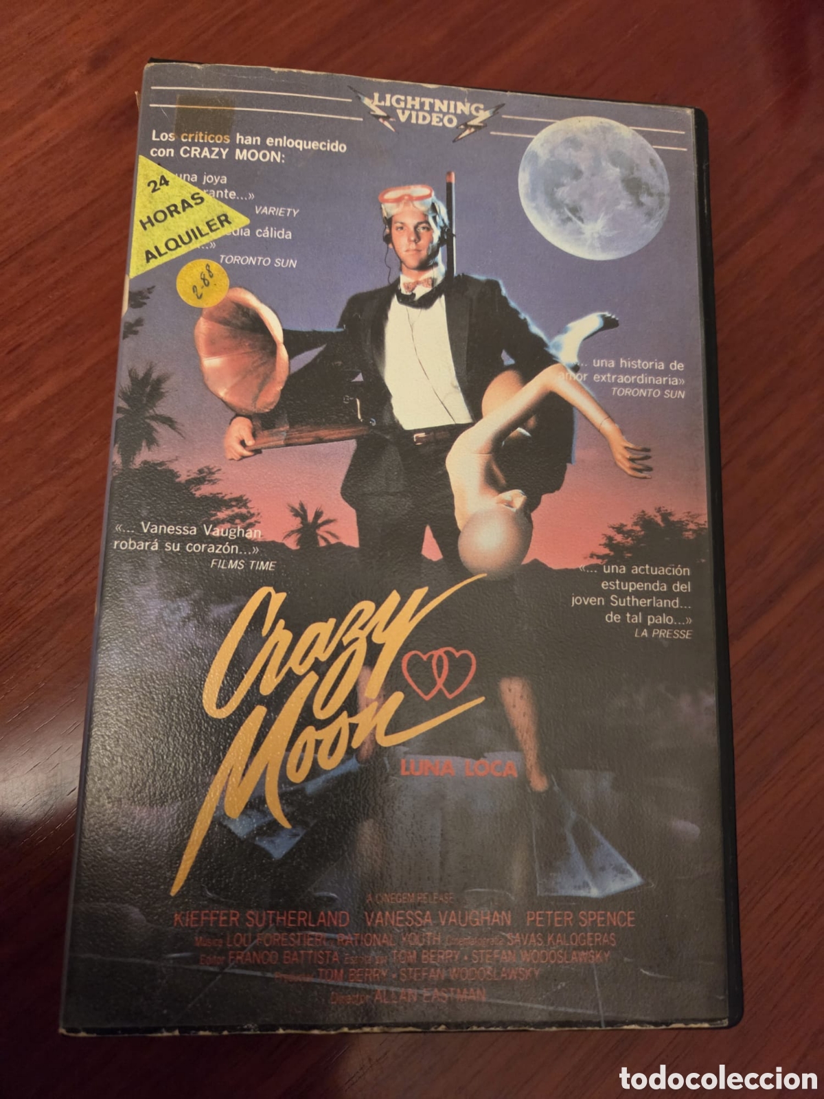 Cine: VHS Crazy Moon (Luna Loca) &ndash; Kiefer Sutherland y Vanessa Vaughan &ndash; Pel&iacute;cula rom&aacute;ntica cl&aacute;sica &ndash; Edic