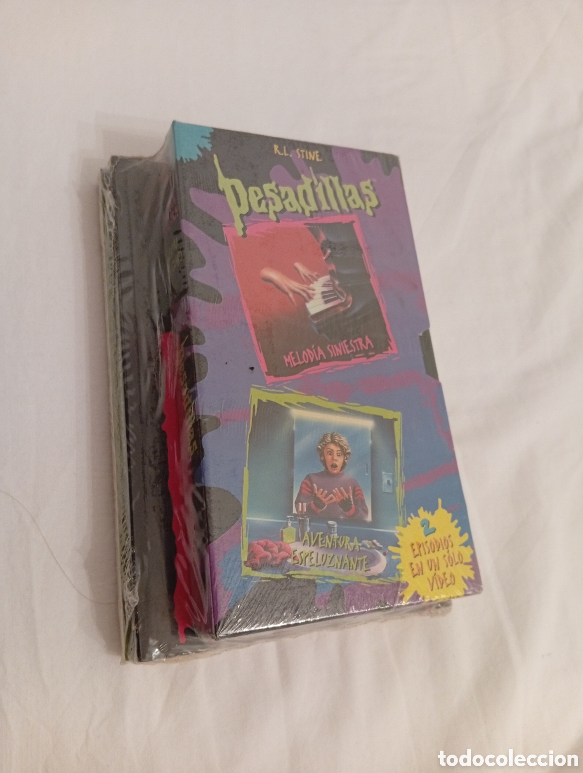 Cine: Pack Pesadillas R.L. Stine VHS + 2 libros (precintado)