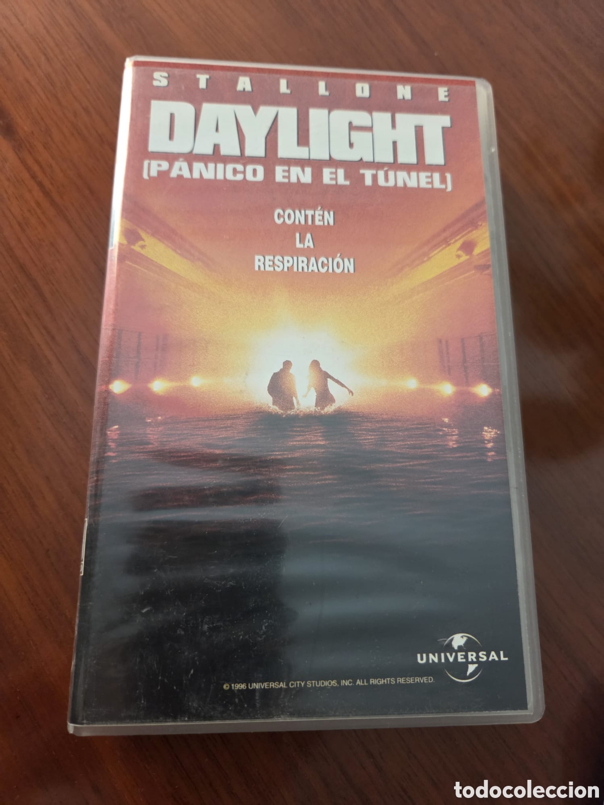 Cine: VHS Daylight (P&aacute;nico en el T&uacute;nel) &ndash; Sylvester Stallone &ndash; Pel&iacute;cula Original &ndash; Universal Videoclub