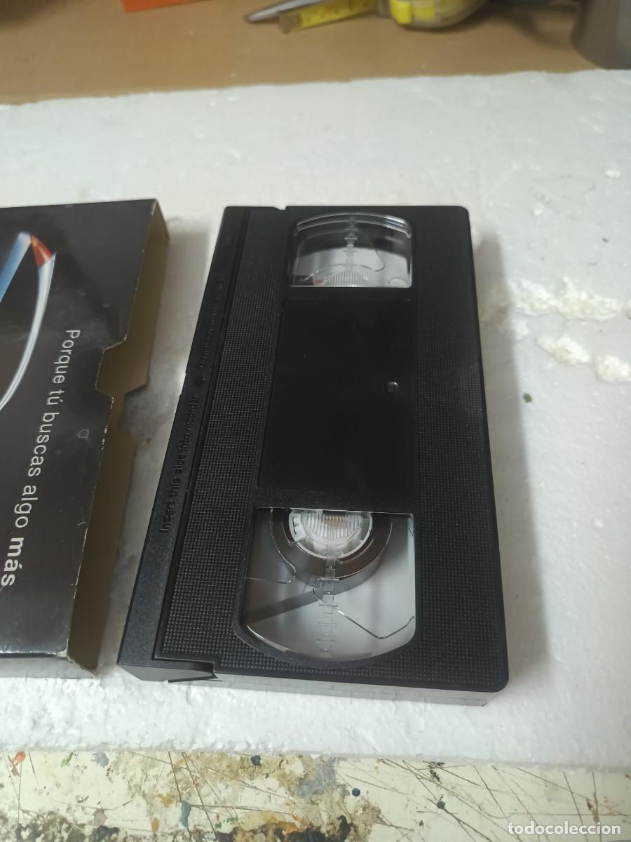 Cine: Pel&iacute;cula VHS Ford Focus mk1 - Foto 3