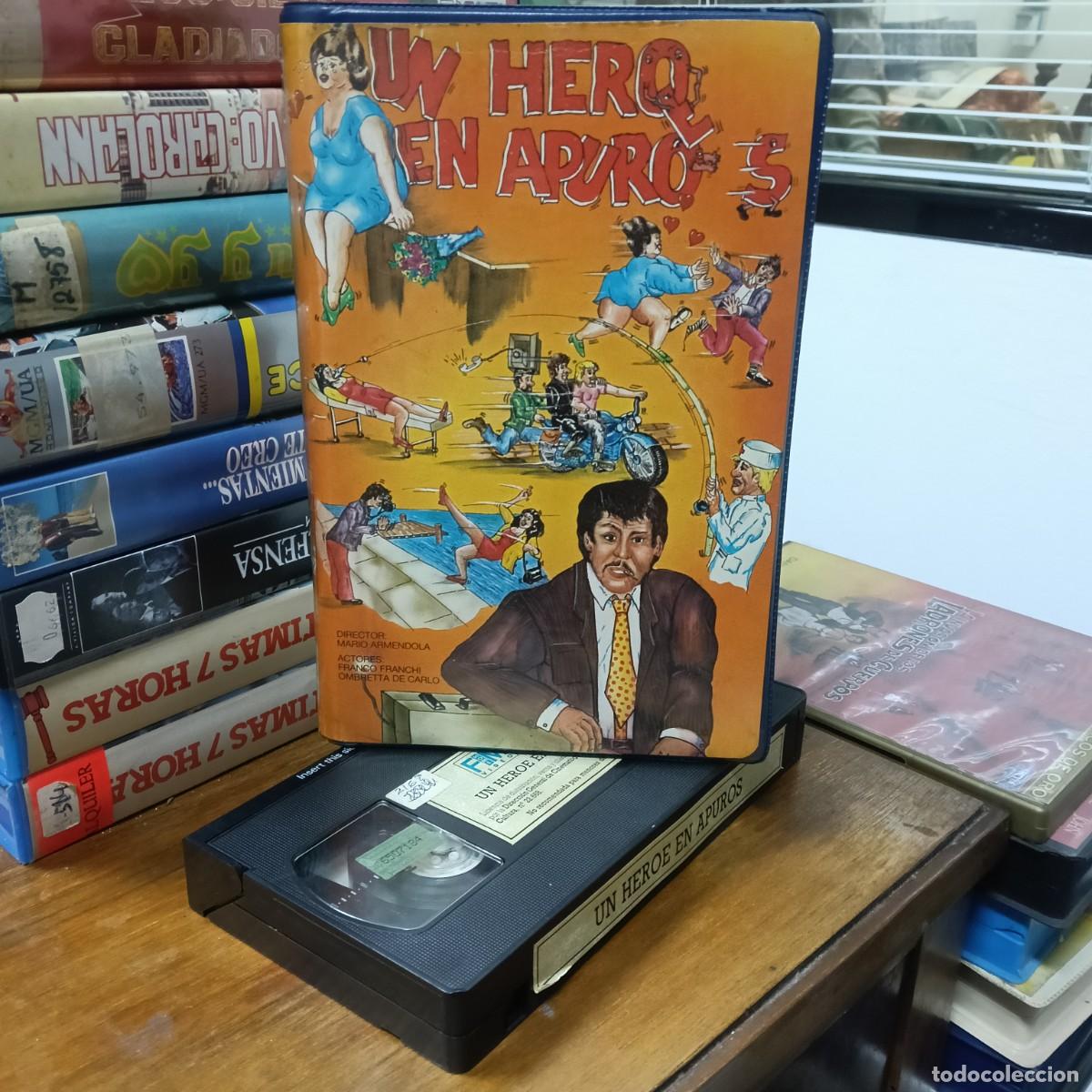 Cine: UN HEROE EN APUROS - MARIO ARMENDOLA - FRANCO FRANCHI, OMBRETTA DE CARLO - FM