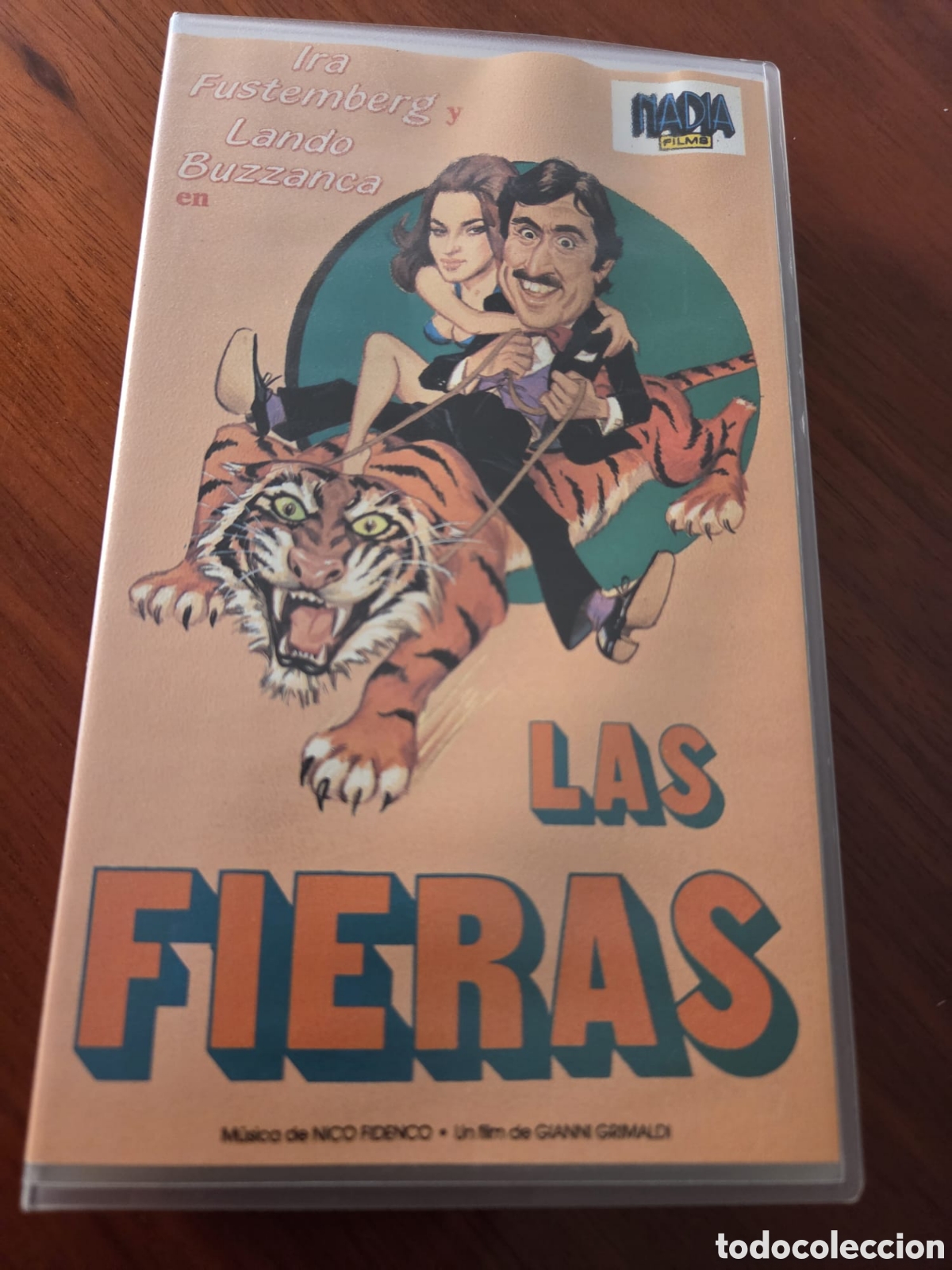 Cine: VHS &ldquo;Las Fieras&rdquo; &ndash; Lando Buzzanca e Ira von F&uuml;rstenberg &ndash; Comedia Italiana Vintage &ndash; Media Films Pre