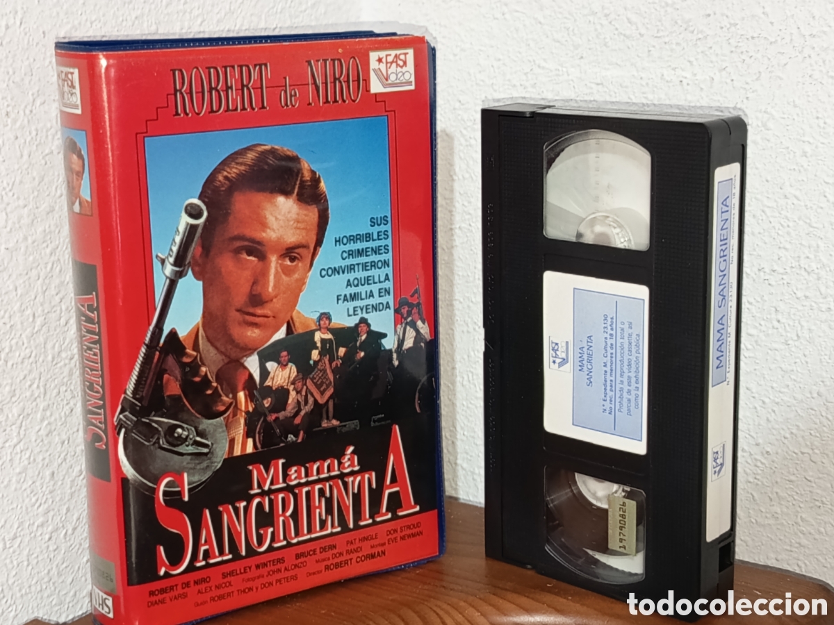 Cine: Mam&aacute; sangrienta. Pel&iacute;cula VHS