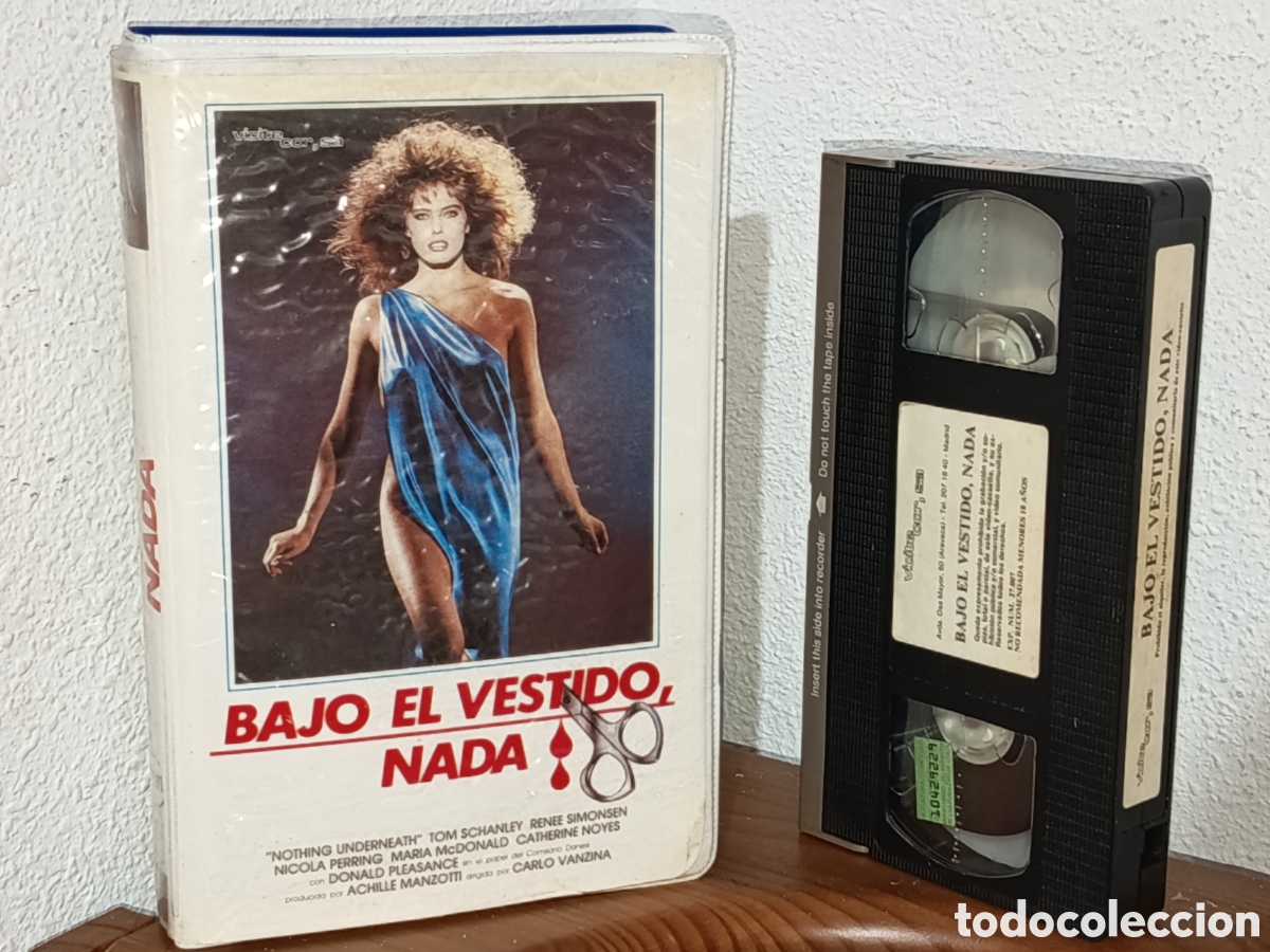 Cine: Bajo el vestido nada. Pel&iacute;cula VHS