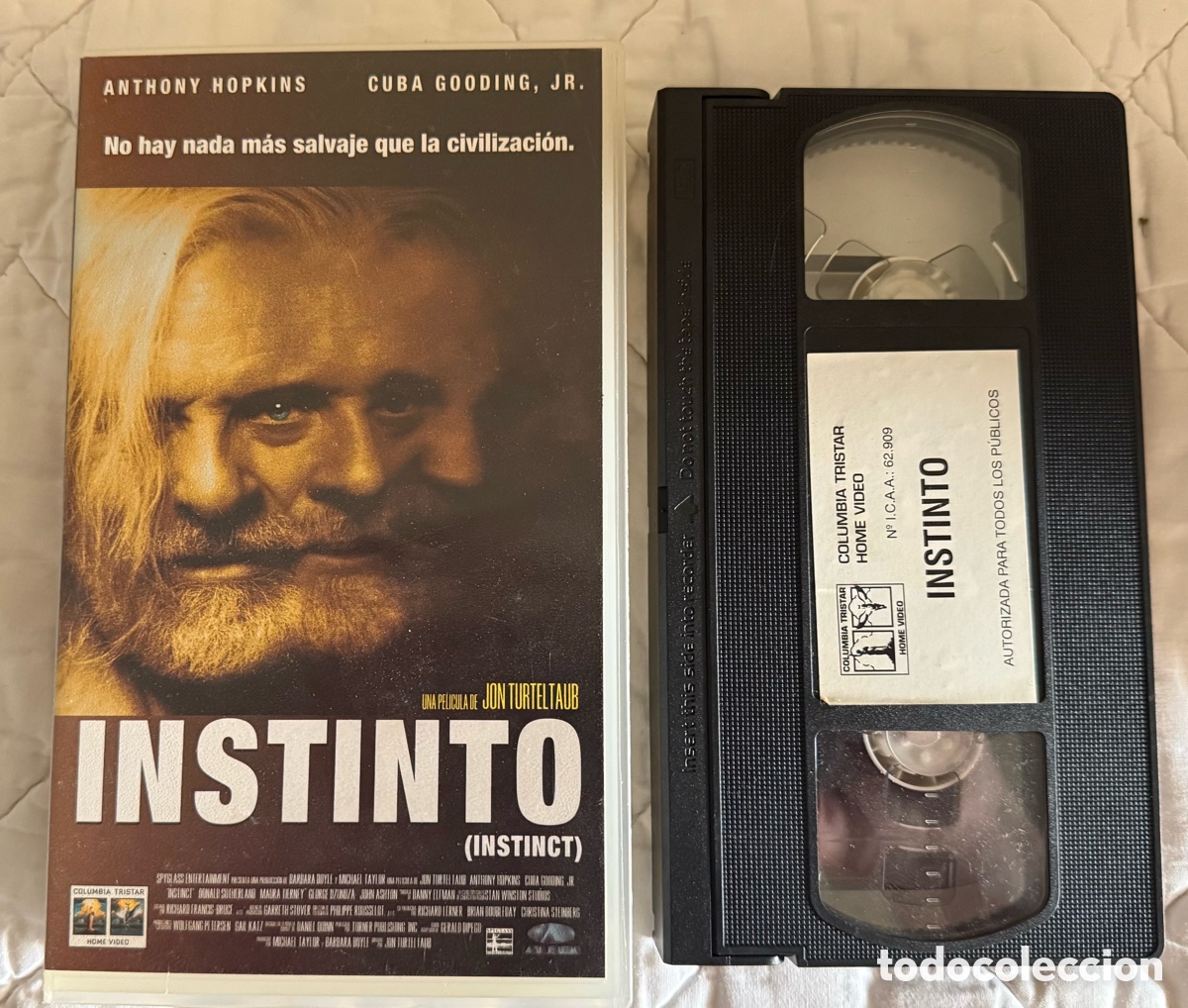Cine: Instinto en VHS edici&oacute;n Columbia Tristar Home Video
