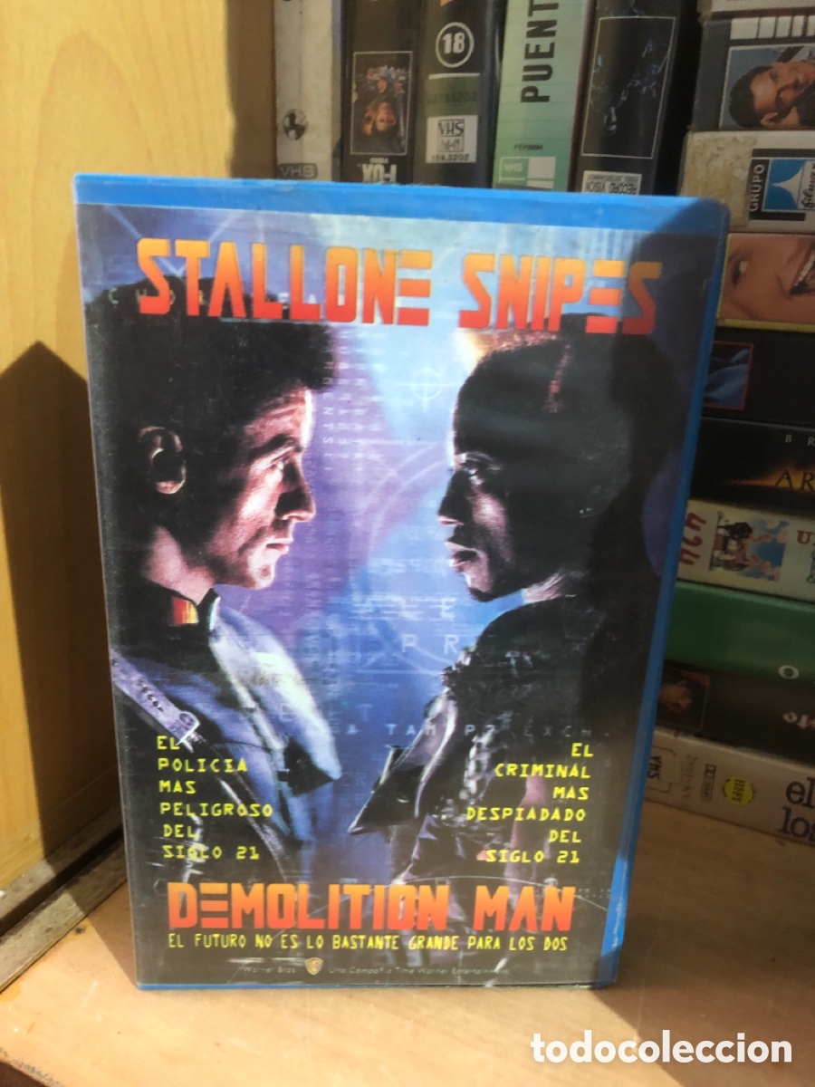 Cine: VHS V&Iacute;DEO CLUB DEMOLITION MAN