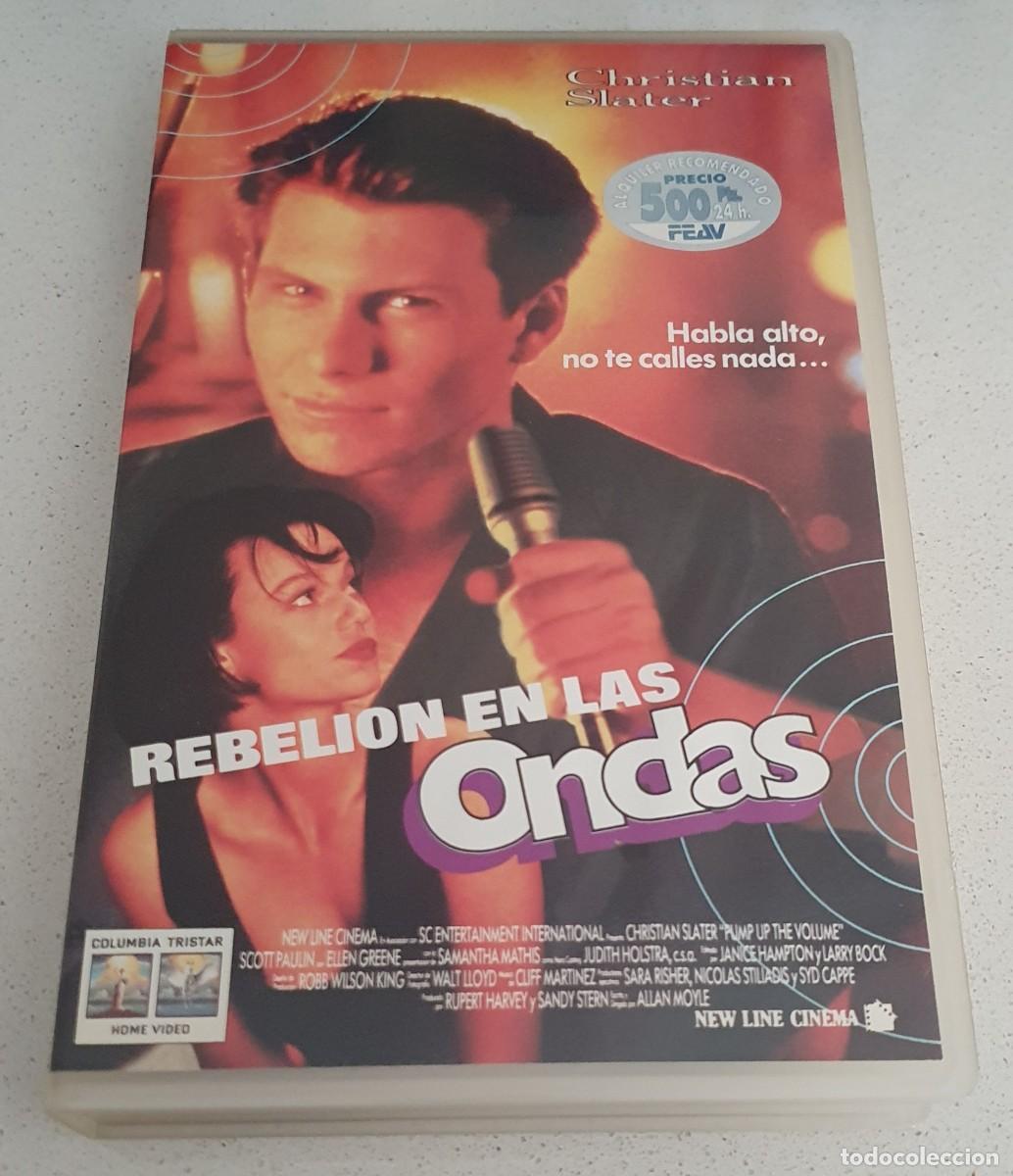 Cine: Pel&iacute;cula Vhs Rebeli&oacute;n en las Ondas. Christian Slater. Columbia Tristar Home Video 1993 videoclub.