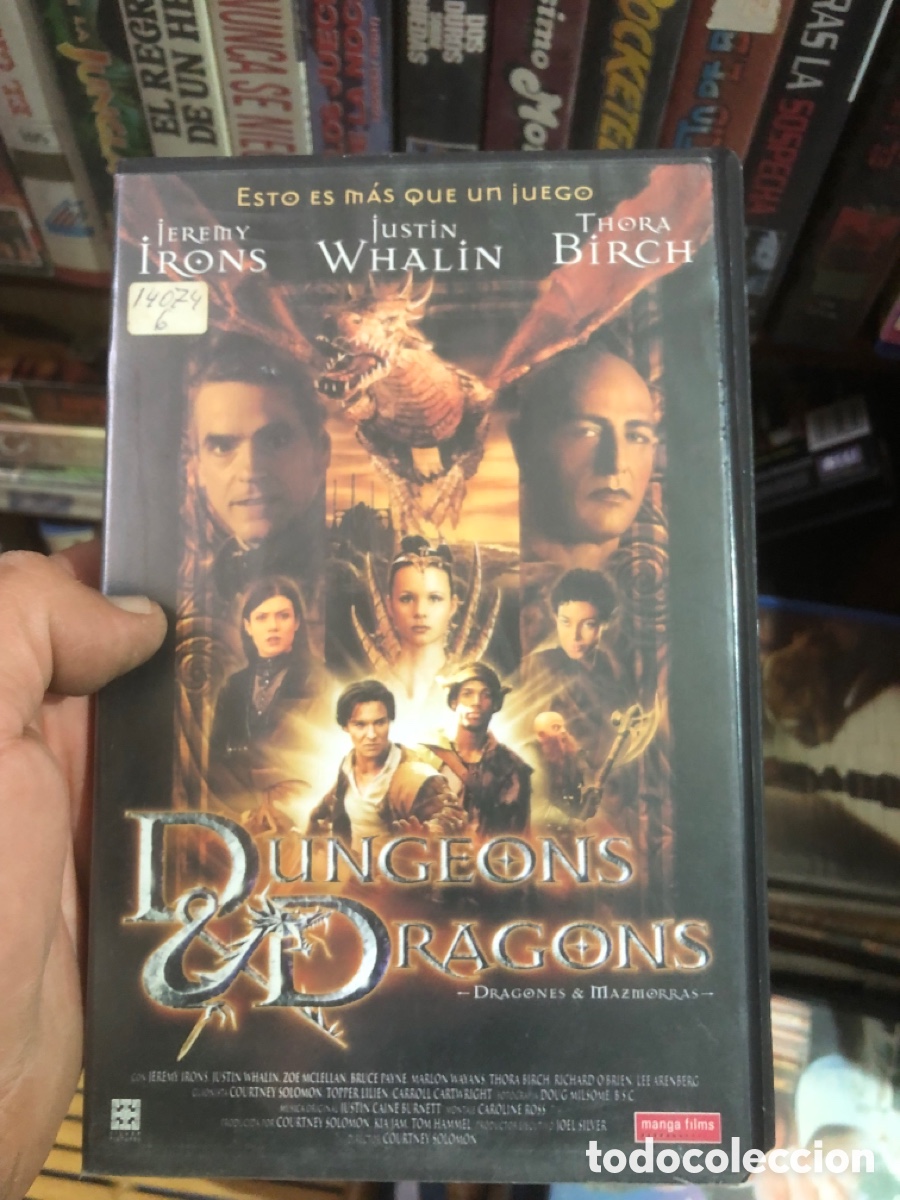 Cine: VHS V&Iacute;DEO CLUB DUNGEOS Y DRAGONS