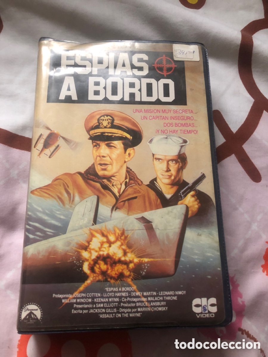 Cine: VHS V&Iacute;DEO CLUB ESP&Iacute;AS A BORDO