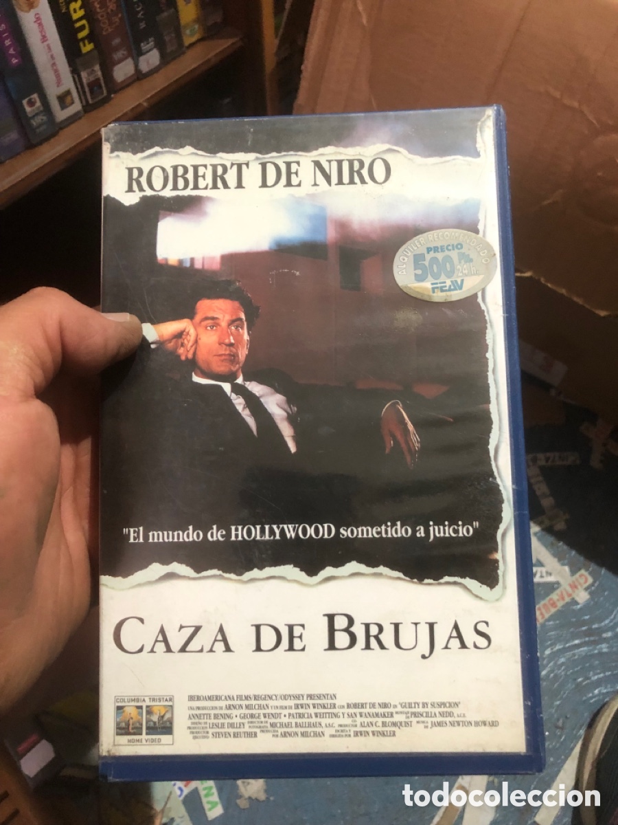 Cine: VHS V&Iacute;DEO CLUB CAZA DE BRUJAS