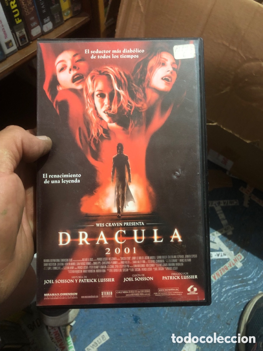 Cine: VHS V&Iacute;DEO CLUB DRACULA 2001