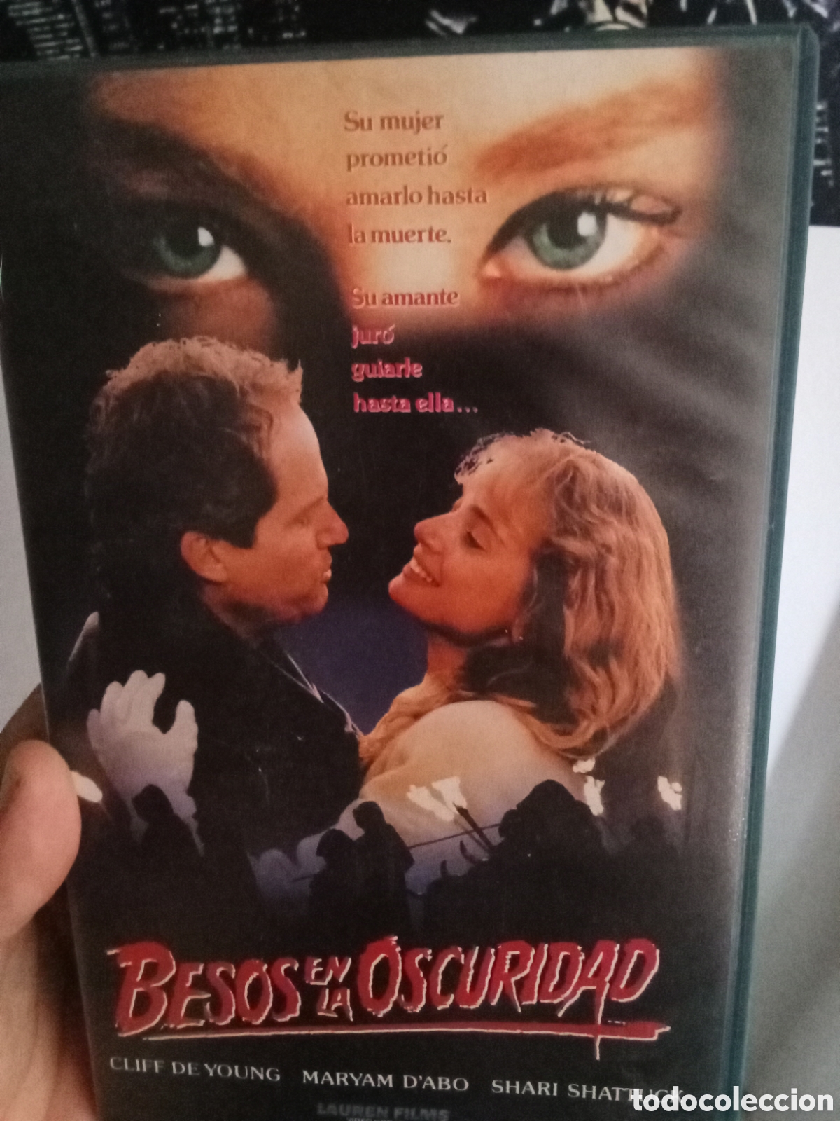 Cine: VHS Besos en la oscuridad