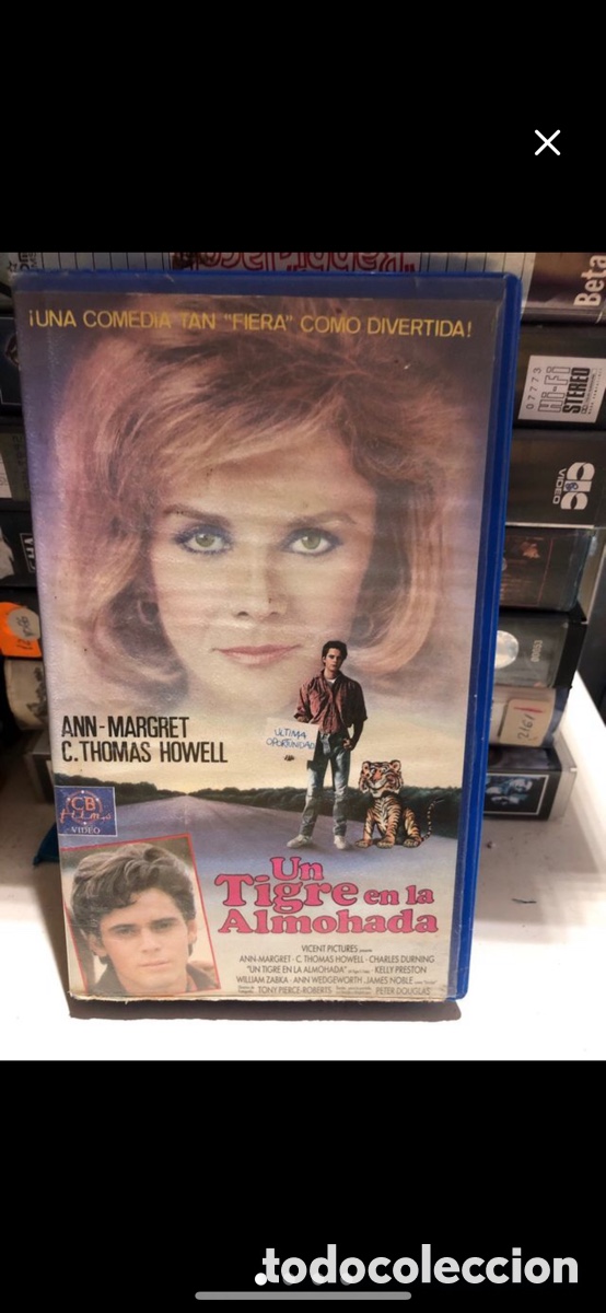 Cine: VHS V&Iacute;DEO CLUB UN TIGRE EN LA ALMOHADA