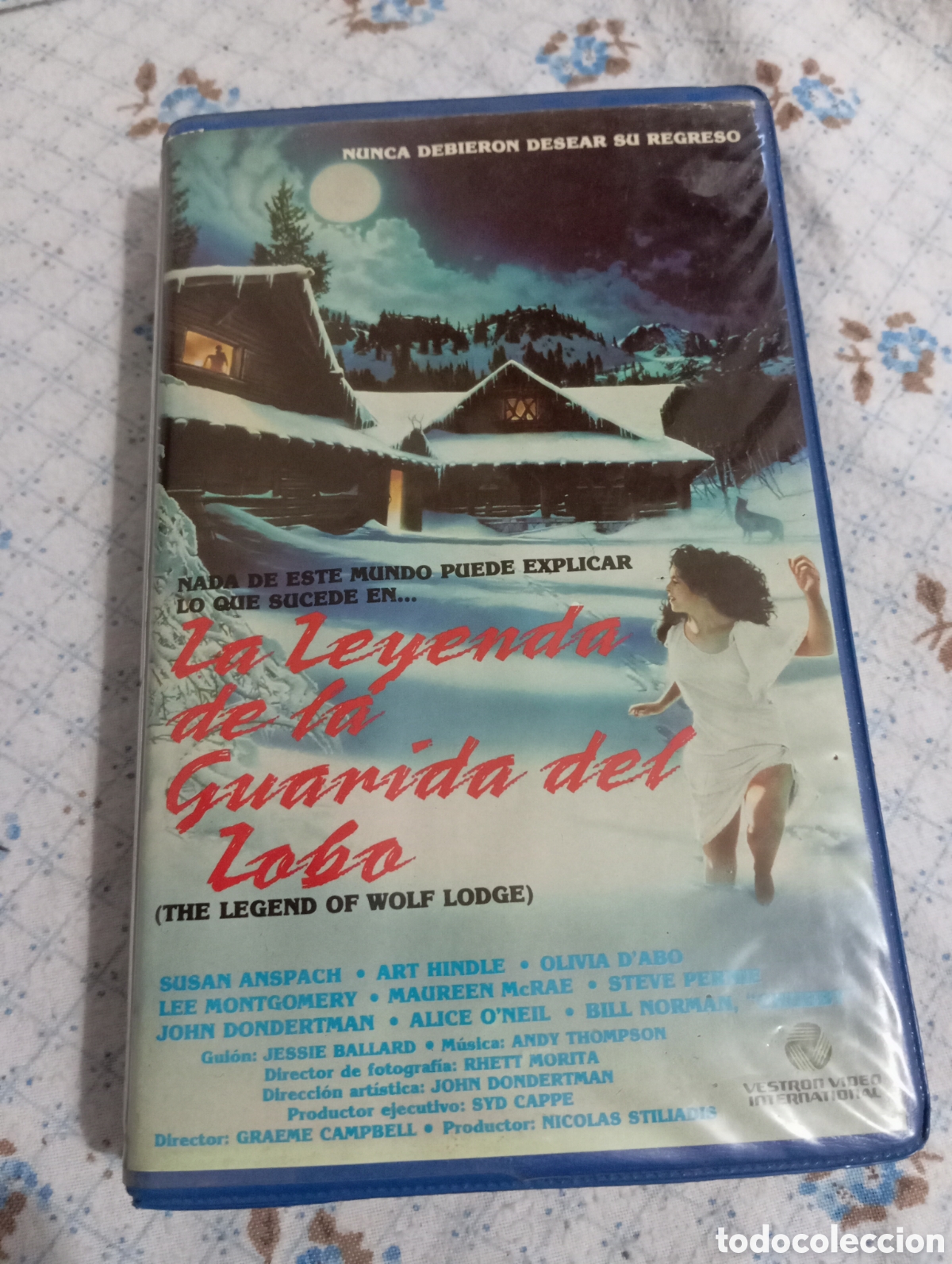 Cine: LA LEYENDA DE LA GUARIDA DEL LOBO , 1988 / VHS EDICI&Oacute;N VIDEOCLUB