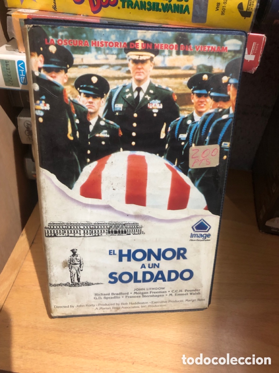 Cine: VHS V&Iacute;DEO CLUB EL HONOR A UN SOLDADO