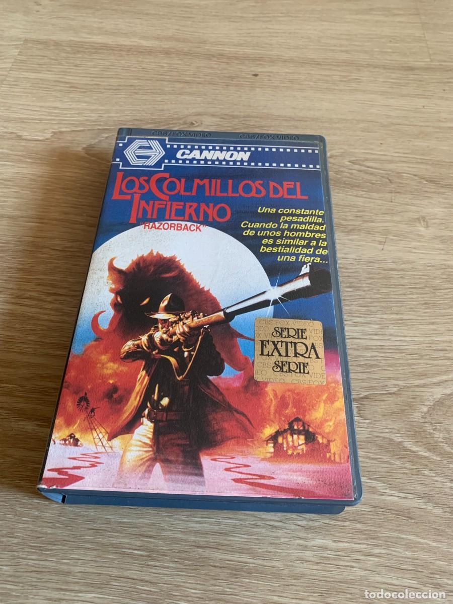 Cine: VHS. LOS COLMILLOS DEL INFIERNO.