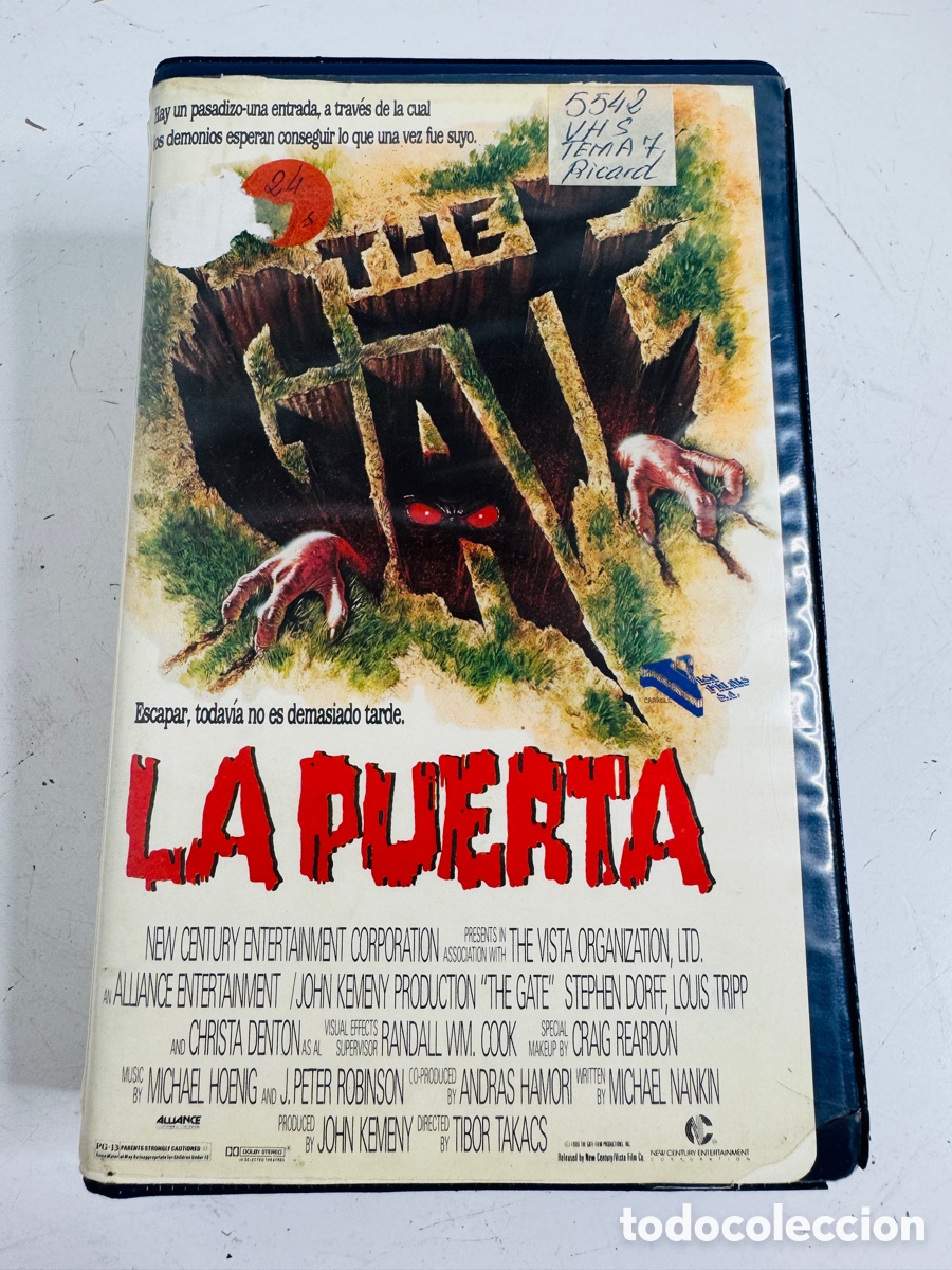 Cine: VHS original de la pel&iacute;cula de terror de 1987 &rdquo;La Puerta&rdquo; (The Gate)