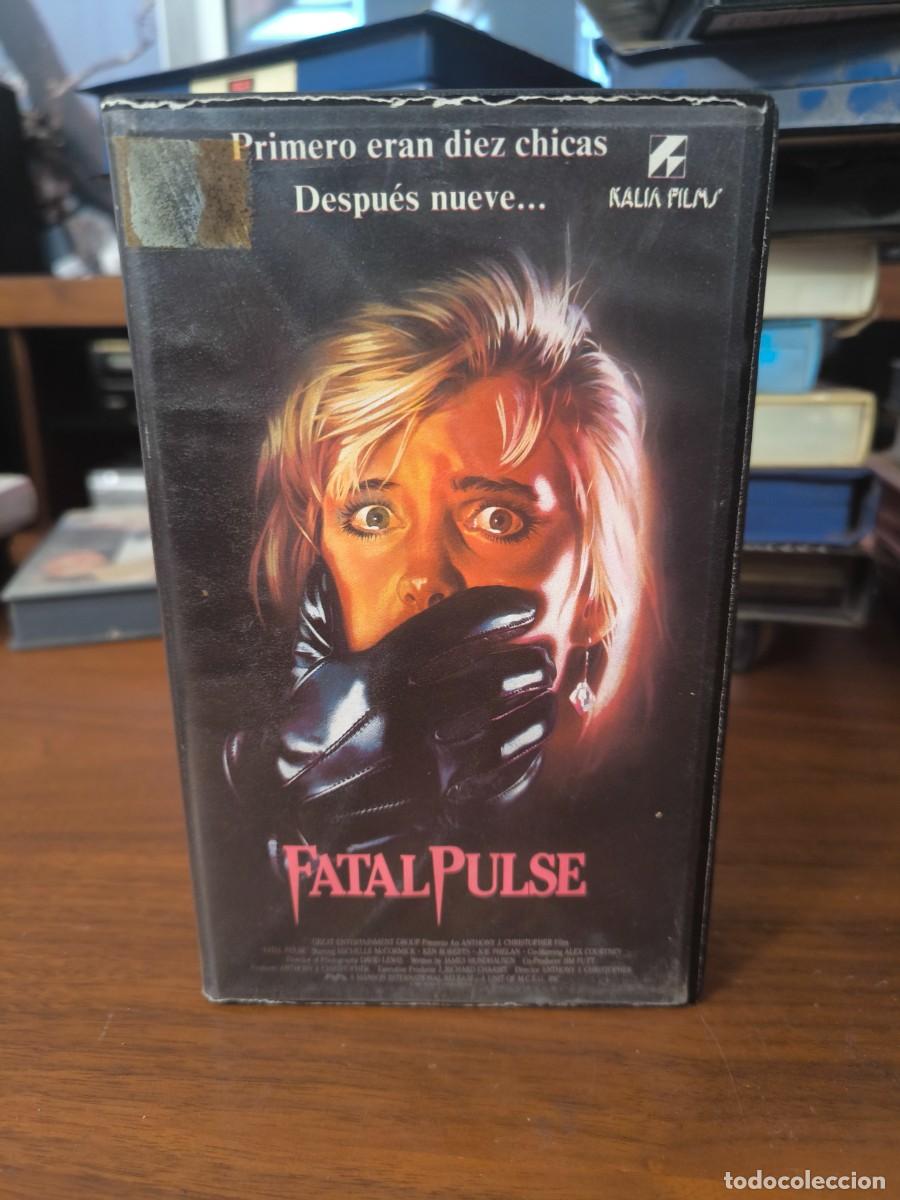 Cine: Fatal Pulse VHS primero eran diez chicas despu&eacute;s nueve