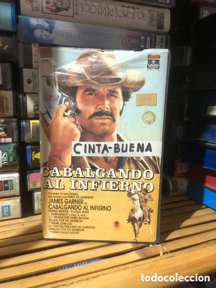 Cine: VHS V&Iacute;DEO CLUB CABALGANDO AL INFIERNO