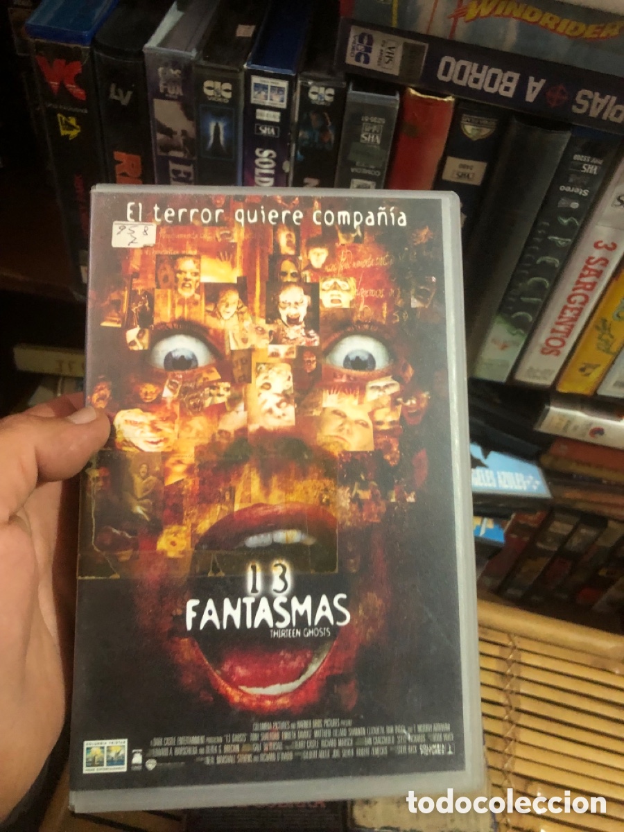 Cine: VHS V&Iacute;DEO CLUB 13 FANTASMAS