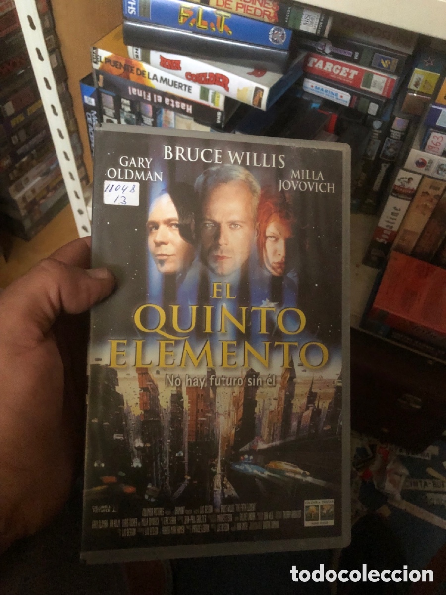 Cine: VHS V&Iacute;DEO CLUB EL QUINTO ELEMENTO