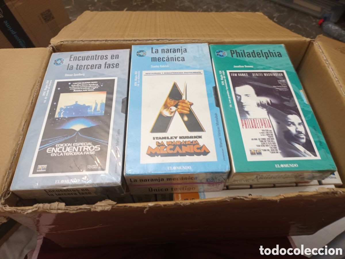 Cine: Lote 20 pel&iacute;culas VHS precintadas funda cart&oacute;n.