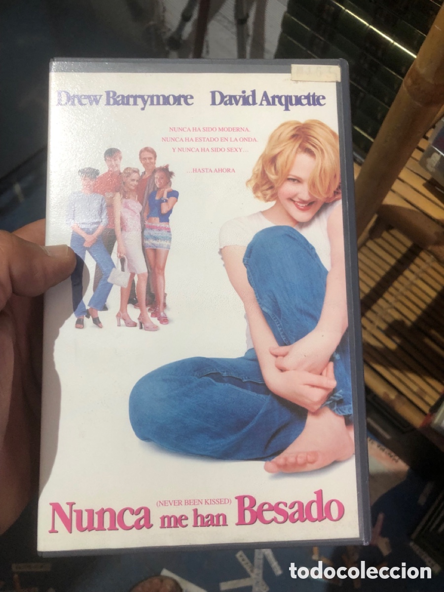 Cine: VHS V&Iacute;DEO CLUB NUNCA ME HAN BESADO