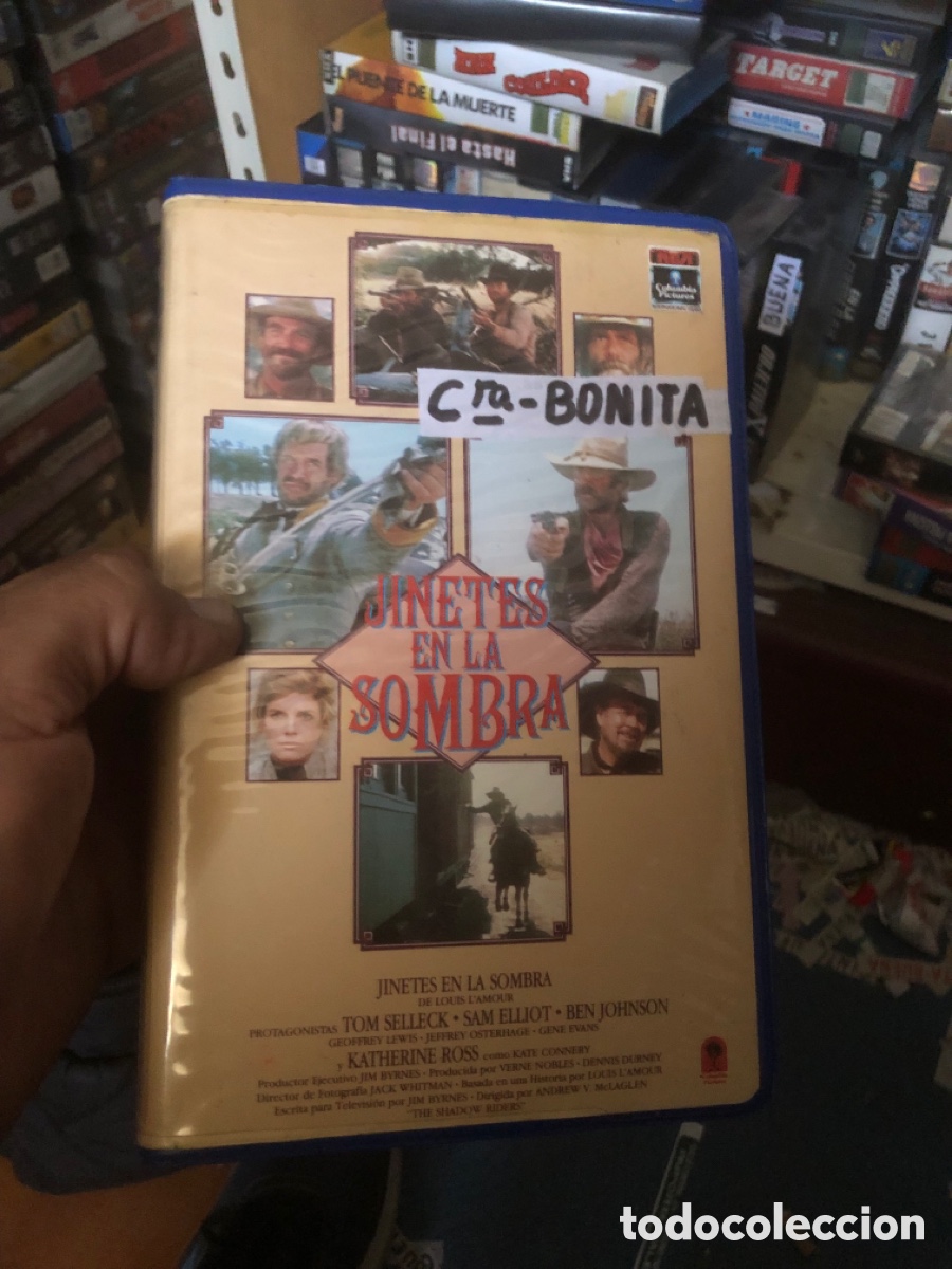 Cine: VHS V&Iacute;DEO CLUB JINETES EN LA SOMBRA
