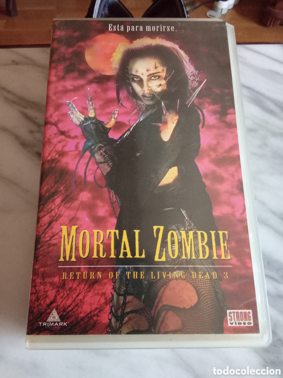 Cine: VHS Mortal Zombie Return Of The Living Dead 3