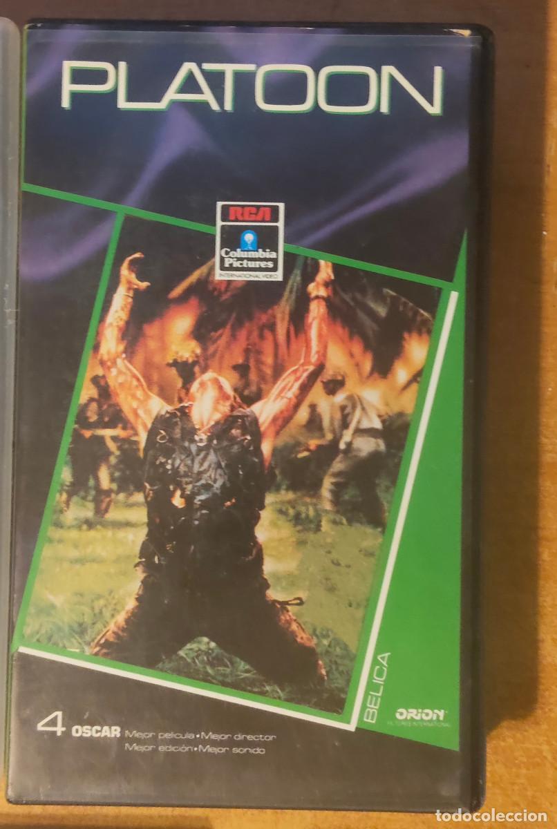 Cine: VHS PLATOON. TOM BERENGUER. WILLEN DAFOE.