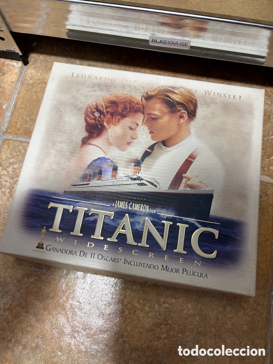 Cine: Blas10VHSE Titanic - VHS - Edici&oacute;n Especial CON FOTOGRAMA exclusivo y l&aacute;minas - James Cameron