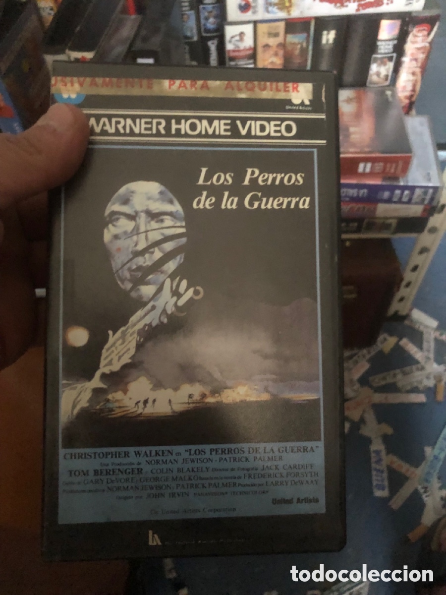 Cine: VHS V&Iacute;DEO CLUB LOS PERROS DE LA GUERRA