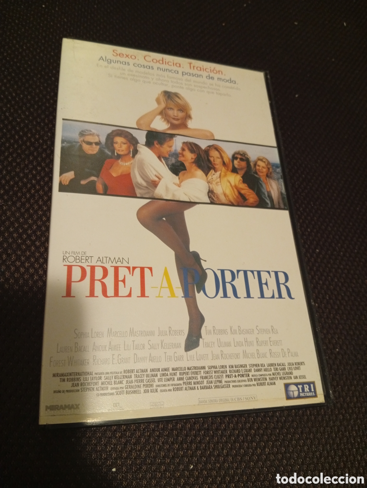Cine: Pret a porter vhs pel&iacute;cula