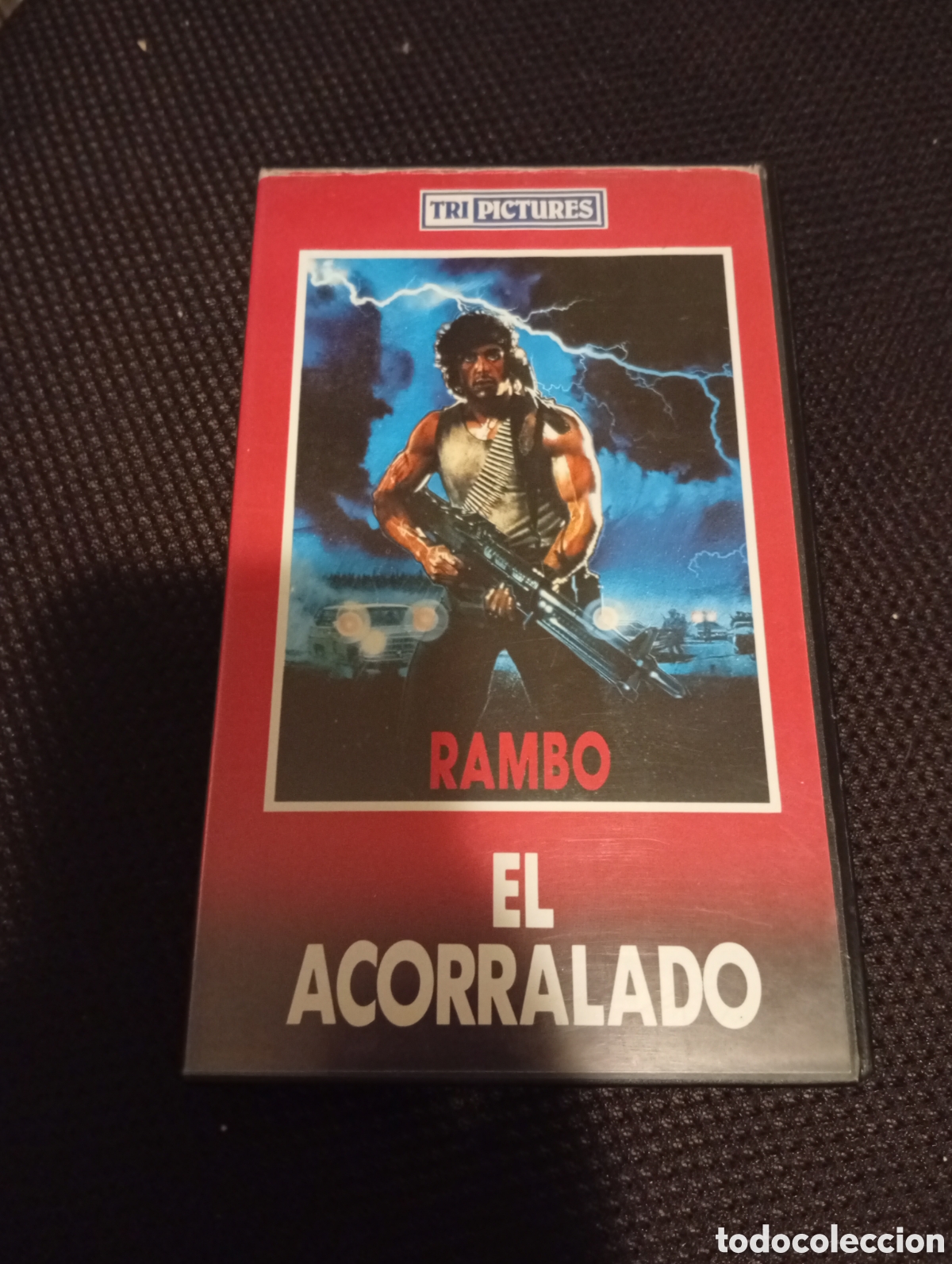 Cine: El acorralado vhs pel&iacute;cula