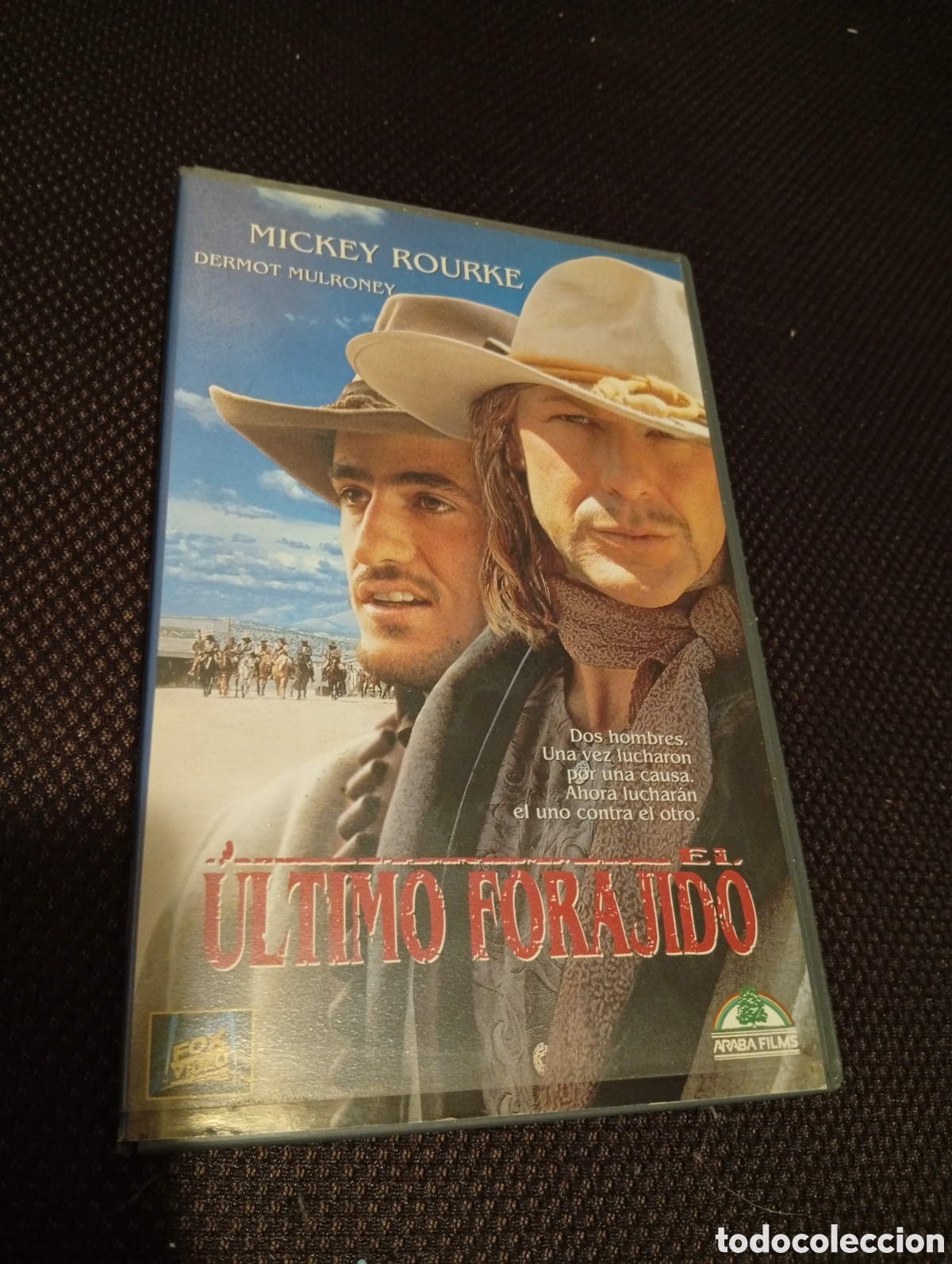 Cine: El &uacute;ltimo forajido vhs