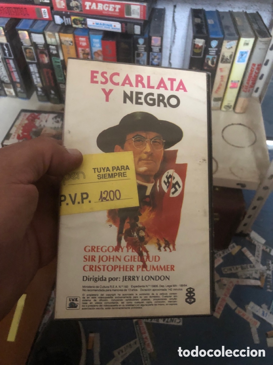 Cine: VHS V&Iacute;DEO CLUB ESCARLATA Y NEGRO