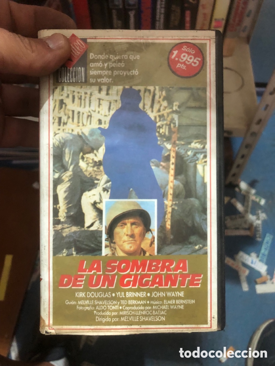 Cine: VHS LA SOMBRA DE UN GIGANTE