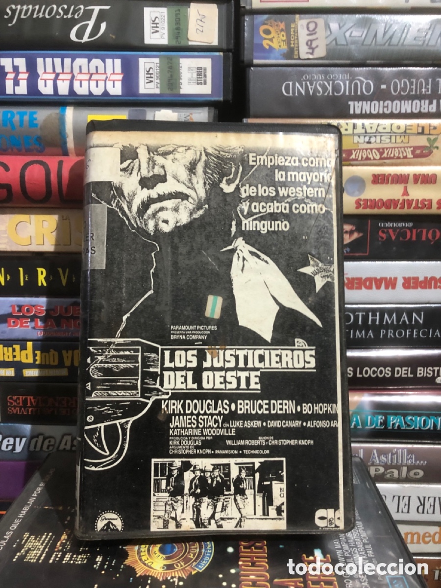 Cine: VHS V&Iacute;DEO CLUB LOS JUSTICIEROS DEL OESTE