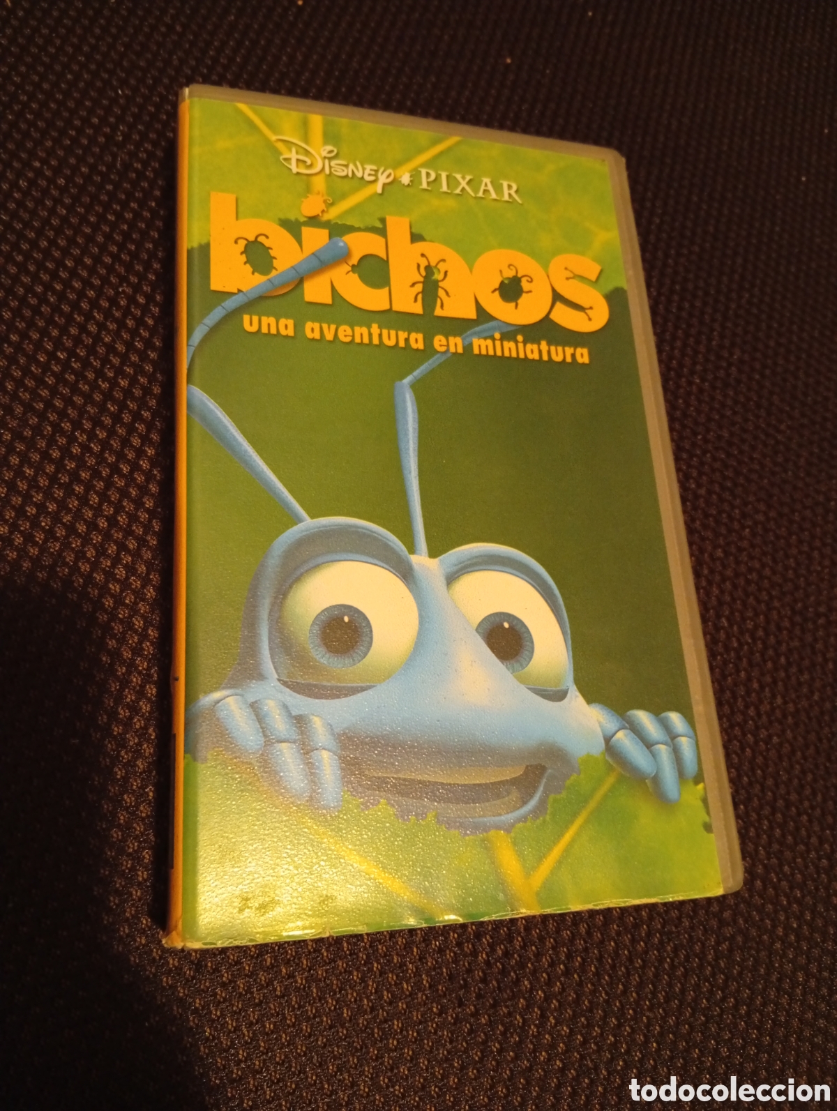 Cine: Bichos vhs pel&iacute;cula vhs