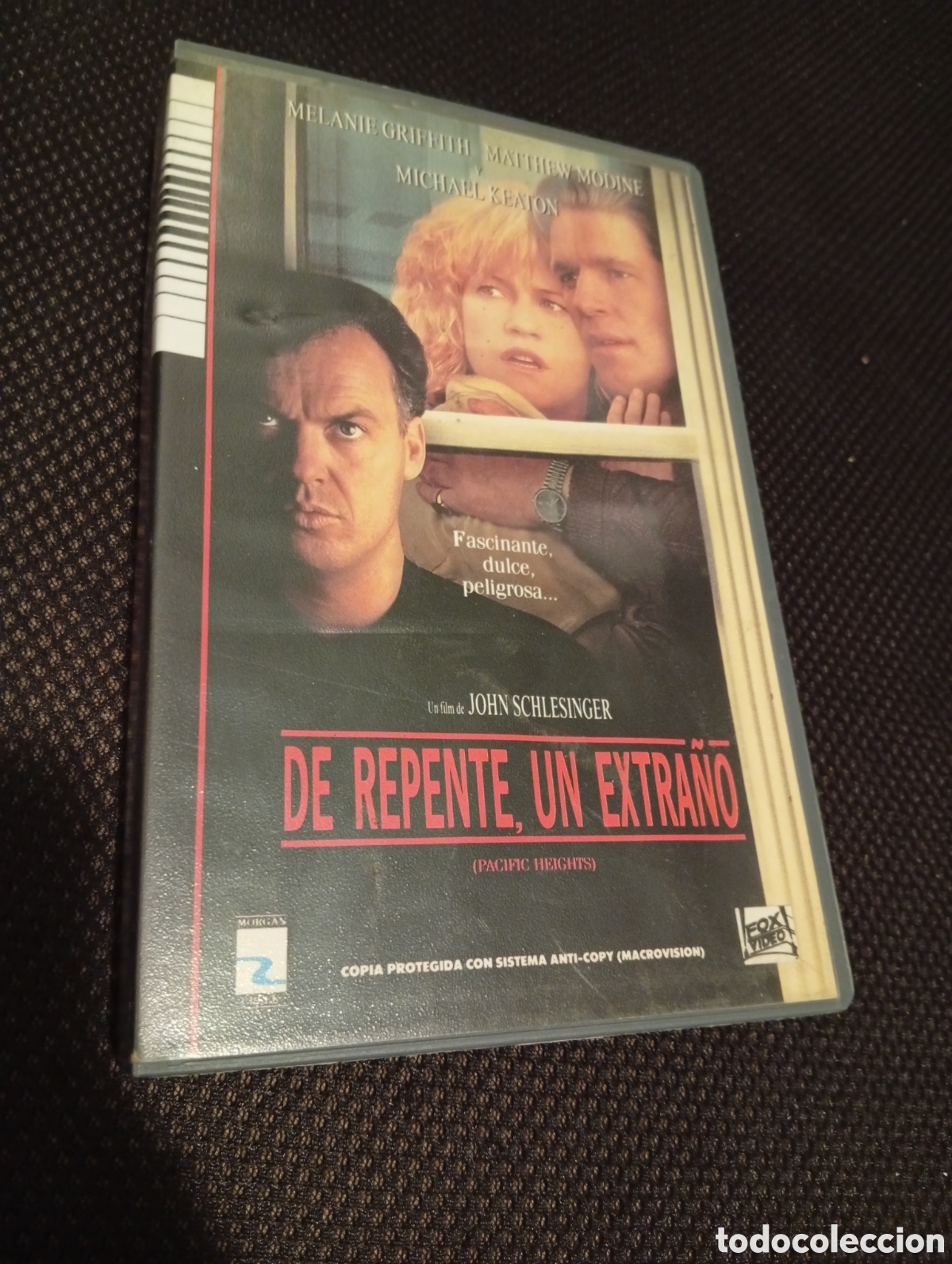 Cine: De repente un extra&ntilde;o vhs