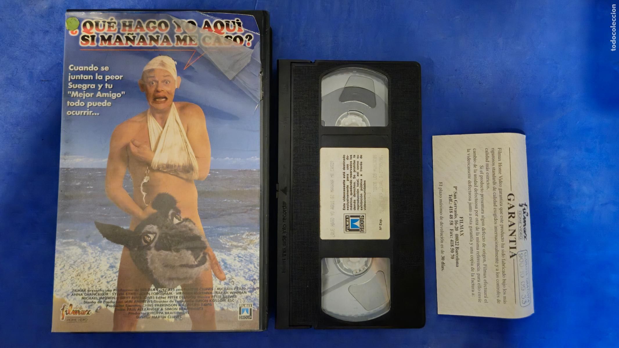 Cine: QUE HAGO YO AQUI SI MA&Ntilde;ANA ME CASO VHS (HW3)