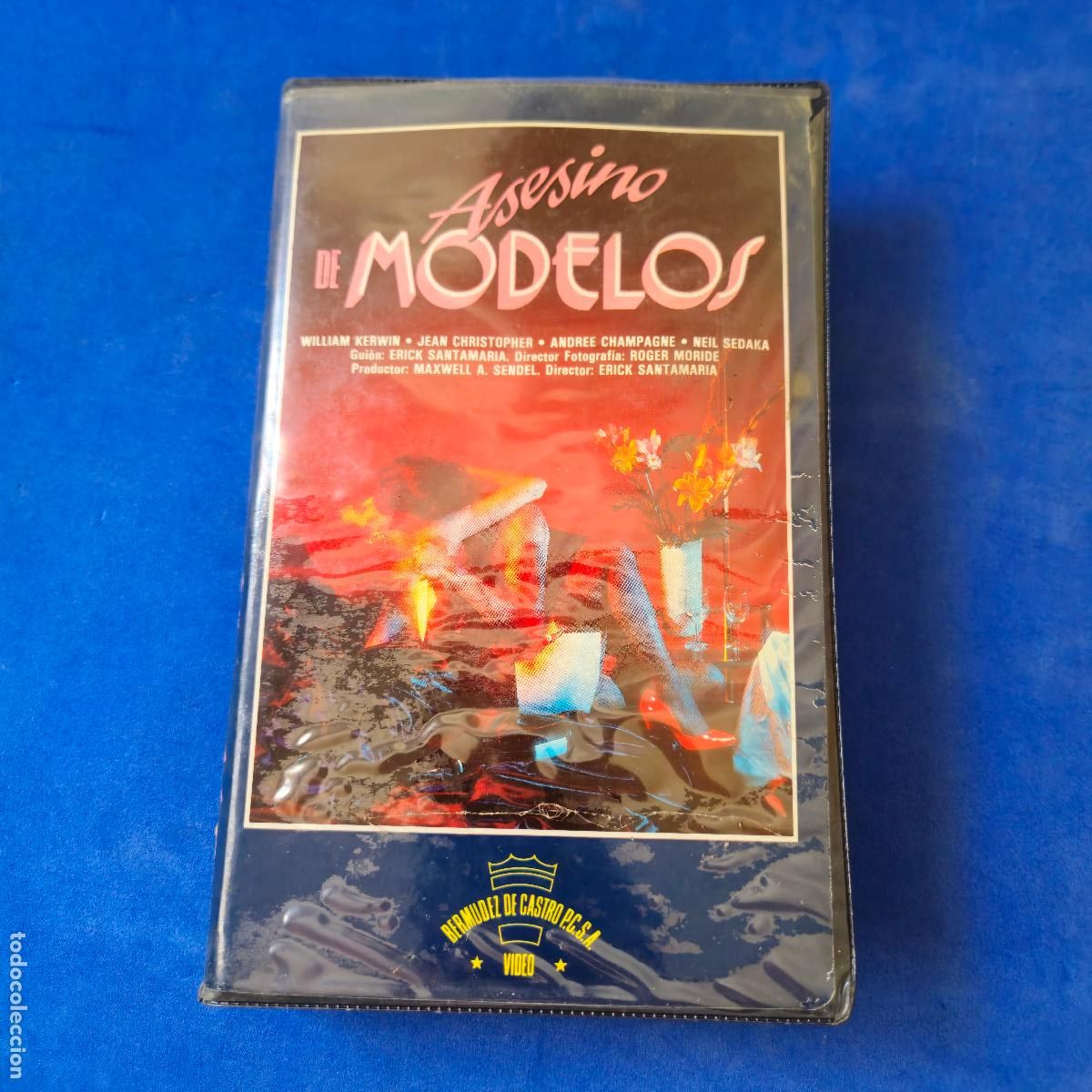 Cine: ASESINO DE MODELOS VHS SELLADO (OO6 OO7)