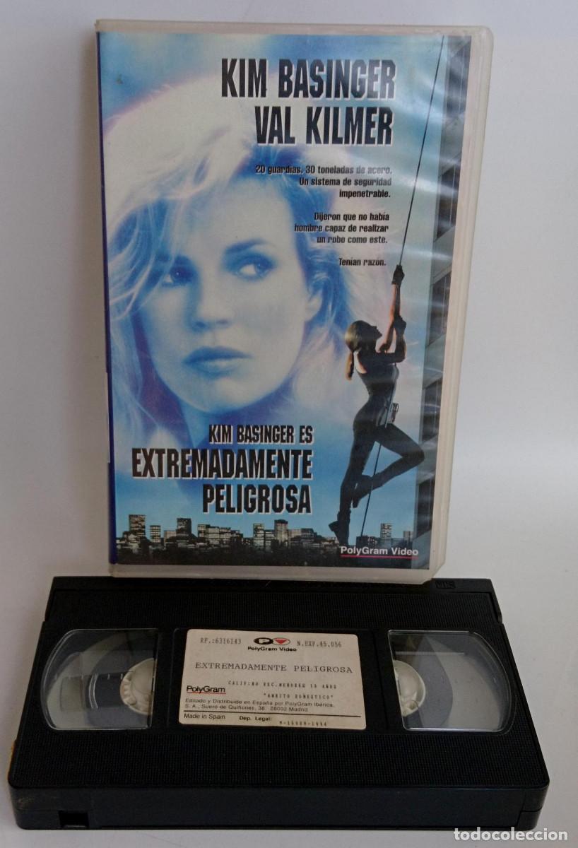 Cine: EXTREMADAMENTE PELIGROSA KIM BASINGER VAL KILMER VHS CAJA GRANDE CARATULA REVERSIBLE
