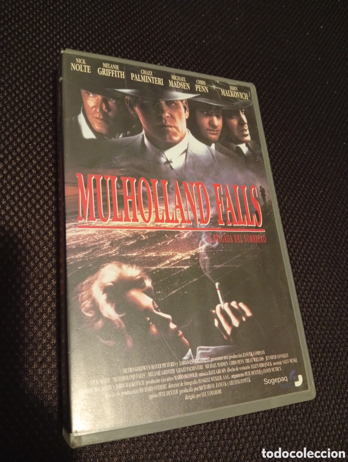 Cine: Mulholland falls vhs pel&iacute;cula