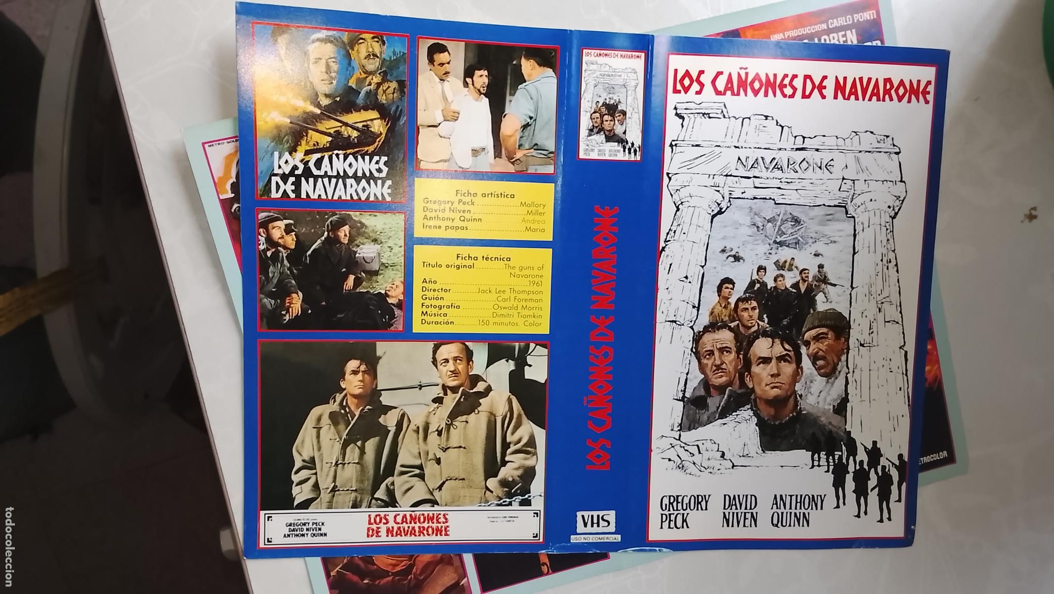 Cine: ANTIGUA CARATULA CINE PELICULA VHS - SOLO LA CARATULA - LOS CA&Ntilde;ONES DE NAVARONE GREGORY PECK