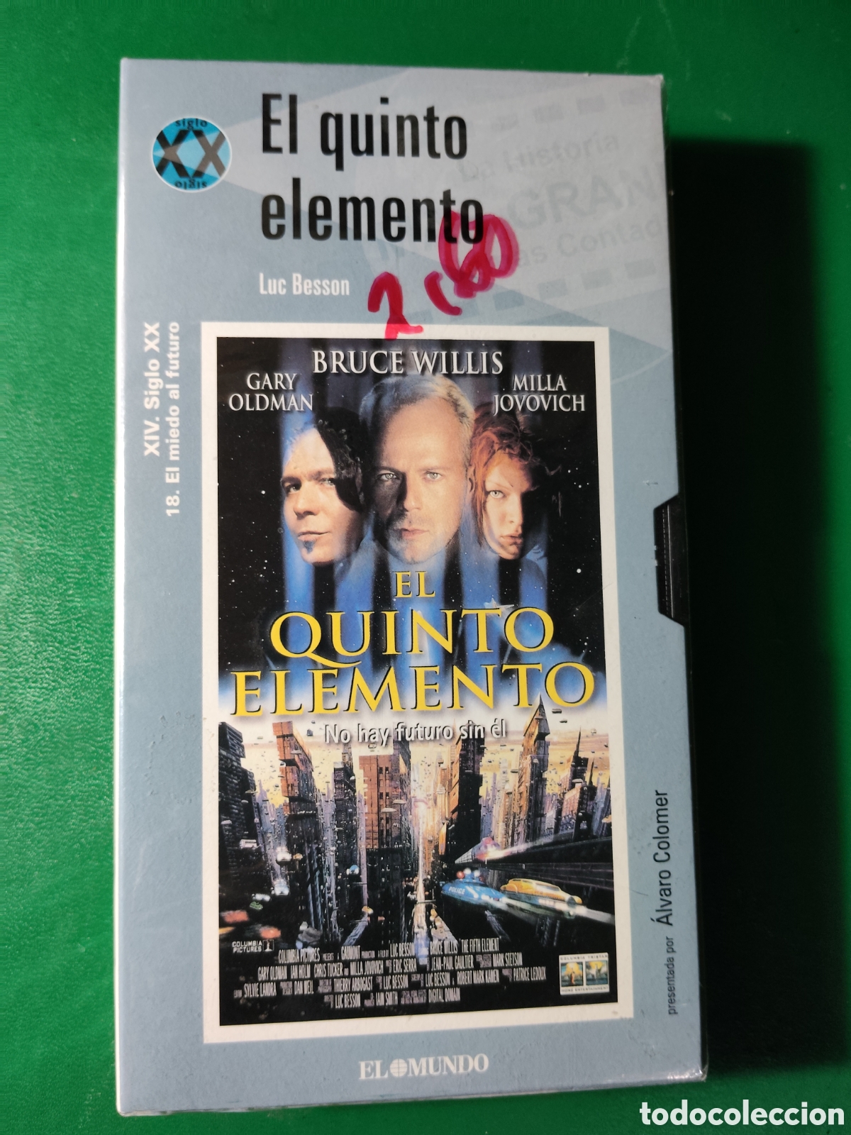 Cine: VHS EL QUINTO ELEMENTO. COLECCION EL MUNDO. NUEVO, PRECINTADO.