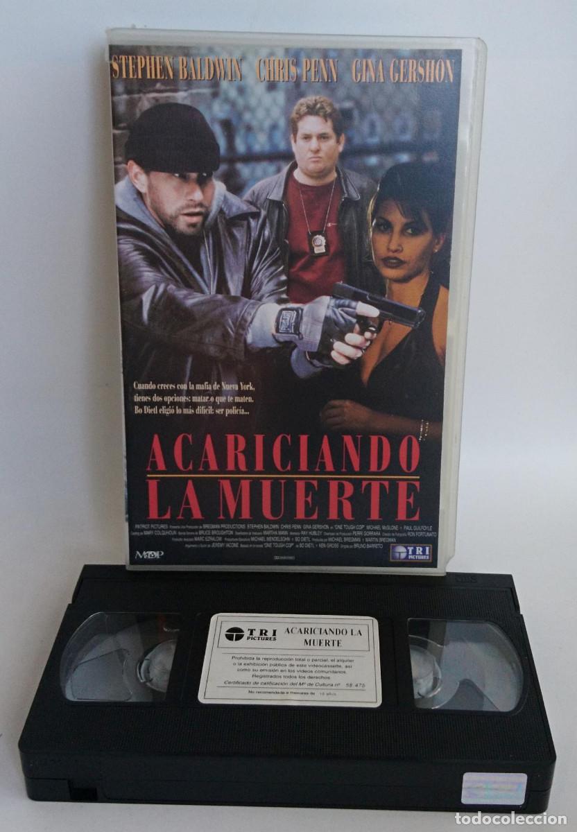 Cine: ACARICIANDO LA MUERTE EN VHS EN CAJA GRANDE